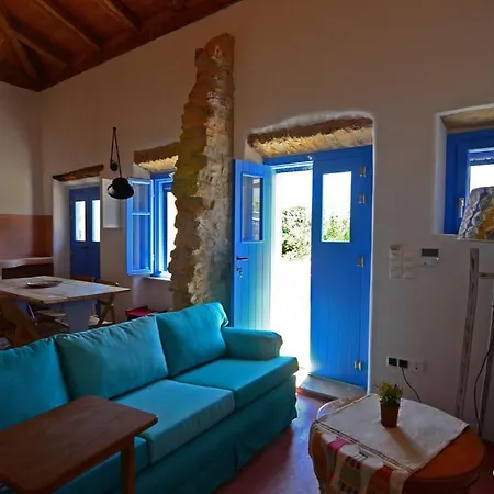 Rodamia Traditional Kýthira