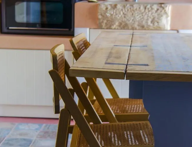 Rodamia Traditional Apartment Logothetianika